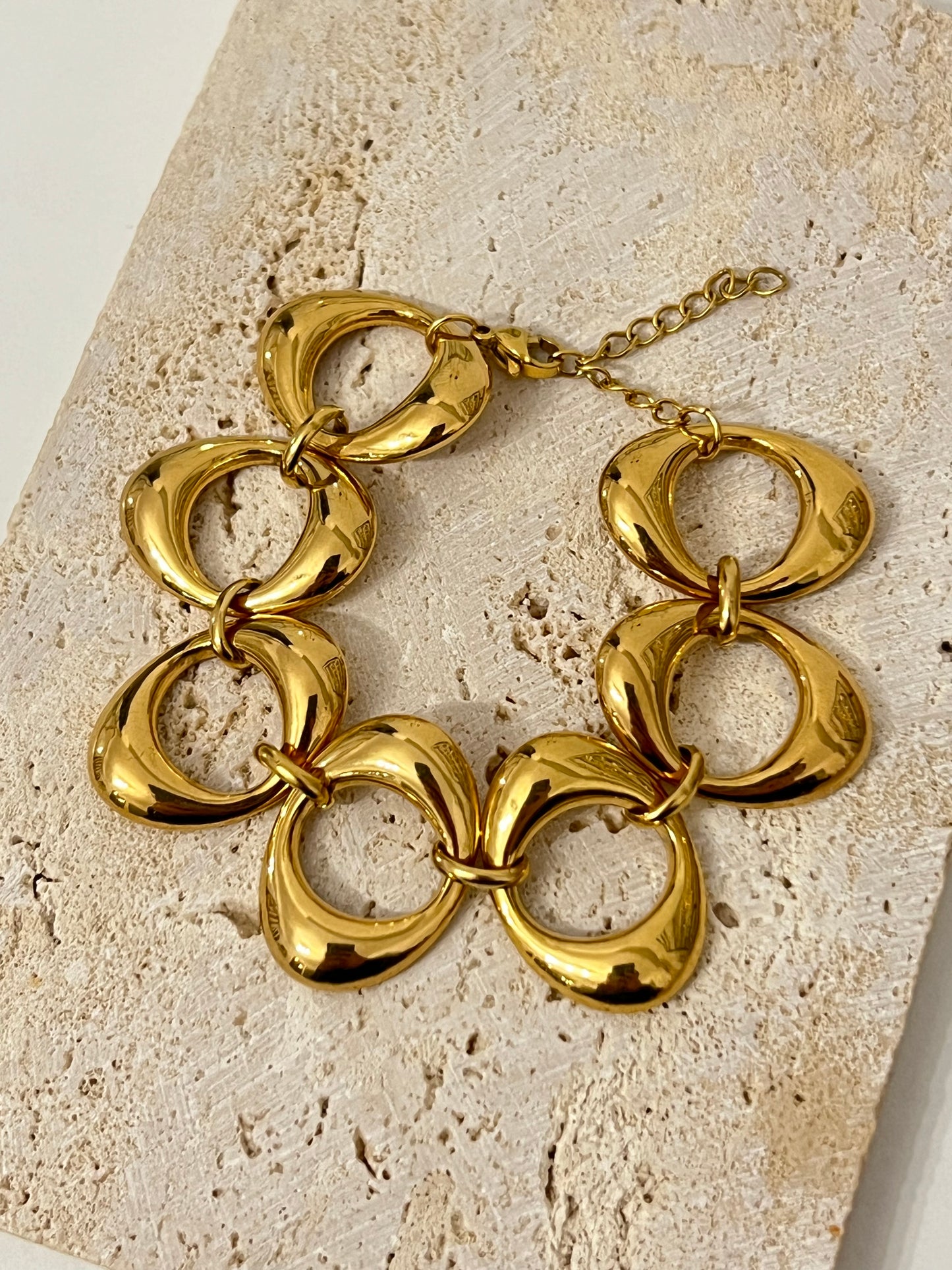 Lio Gold