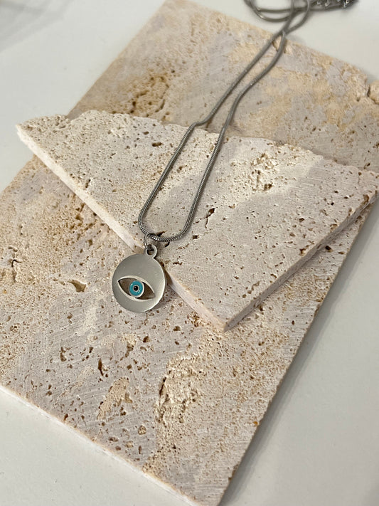 Blue eye